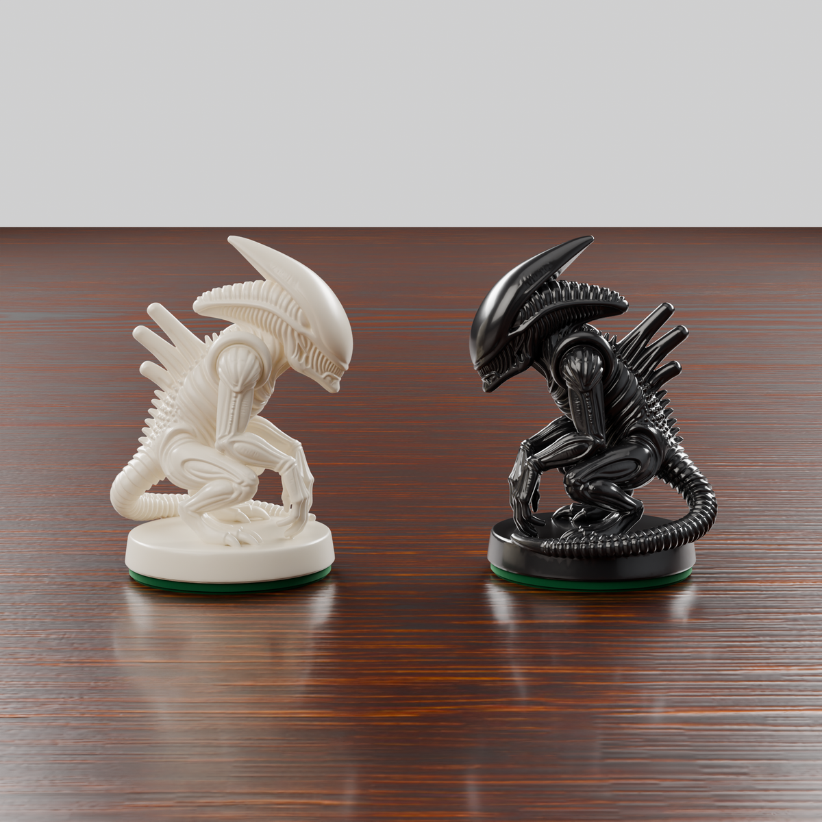 Aliens Chess Pieces — set of 32